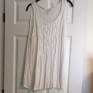Elle Cream Pleated Tank Top